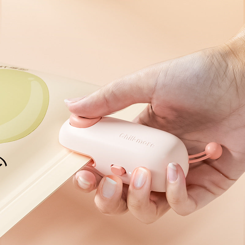 ARKELI SealMate™ Rechargeable Mini Bag Sealer — product image 6